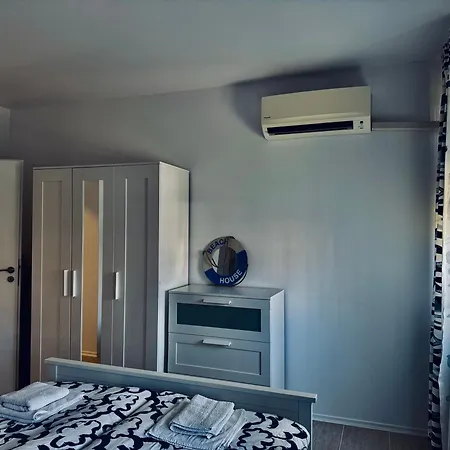 Kavatsi Apartment Sozopol