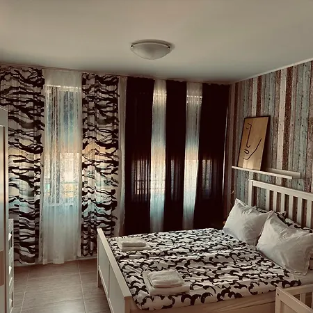 Apartament Kavatsi *